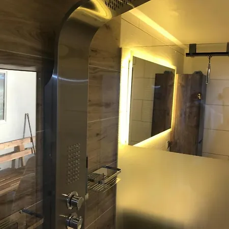 Erlauf - Ursprung, - 6 Personen, Outdoorsauna Mit Bachzugang Apartment *